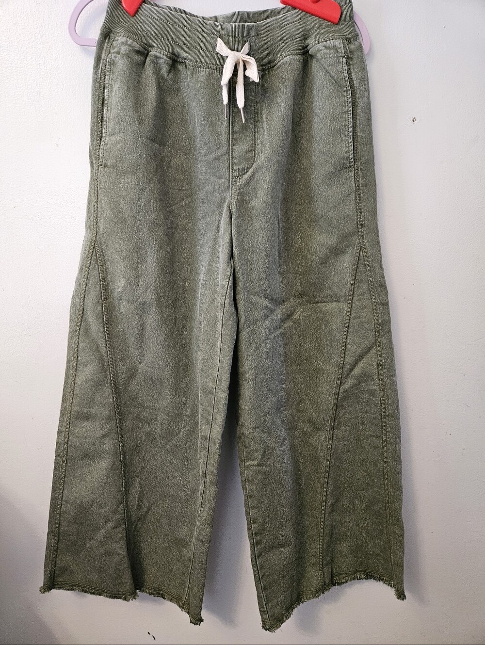Aerie NWT Olive Wide-Leg Drawstring Pants